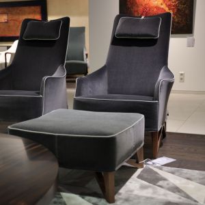 Giorgetti Mobius Wing Chair fauteuil + pouf 