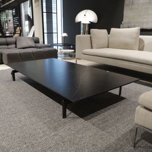 B&B Italia Diesis salontafel zwart marmer 